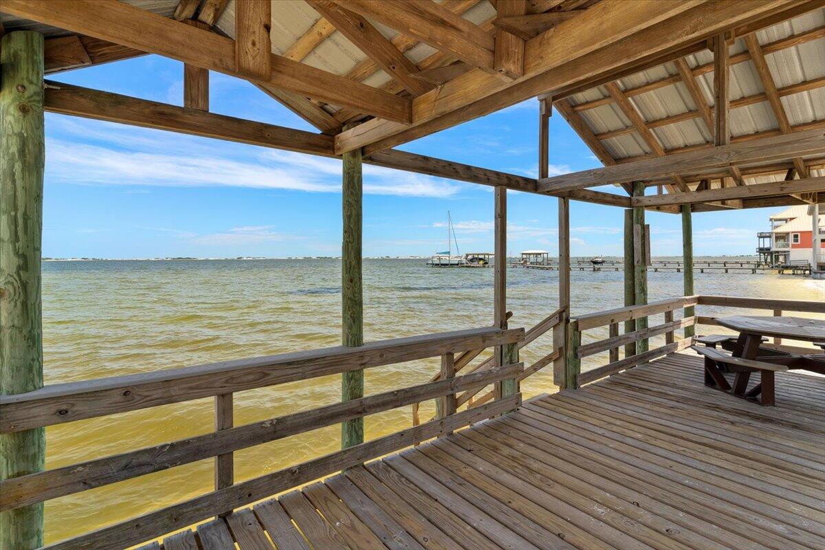 BISCAYNE POINTE - Residential