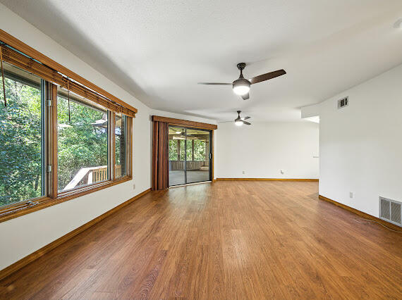 EDGEWATER VILLAGE NORTH - Residential
