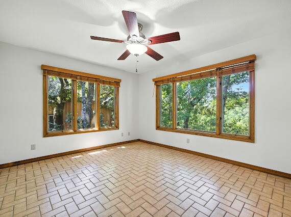 EDGEWATER VILLAGE NORTH - Residential