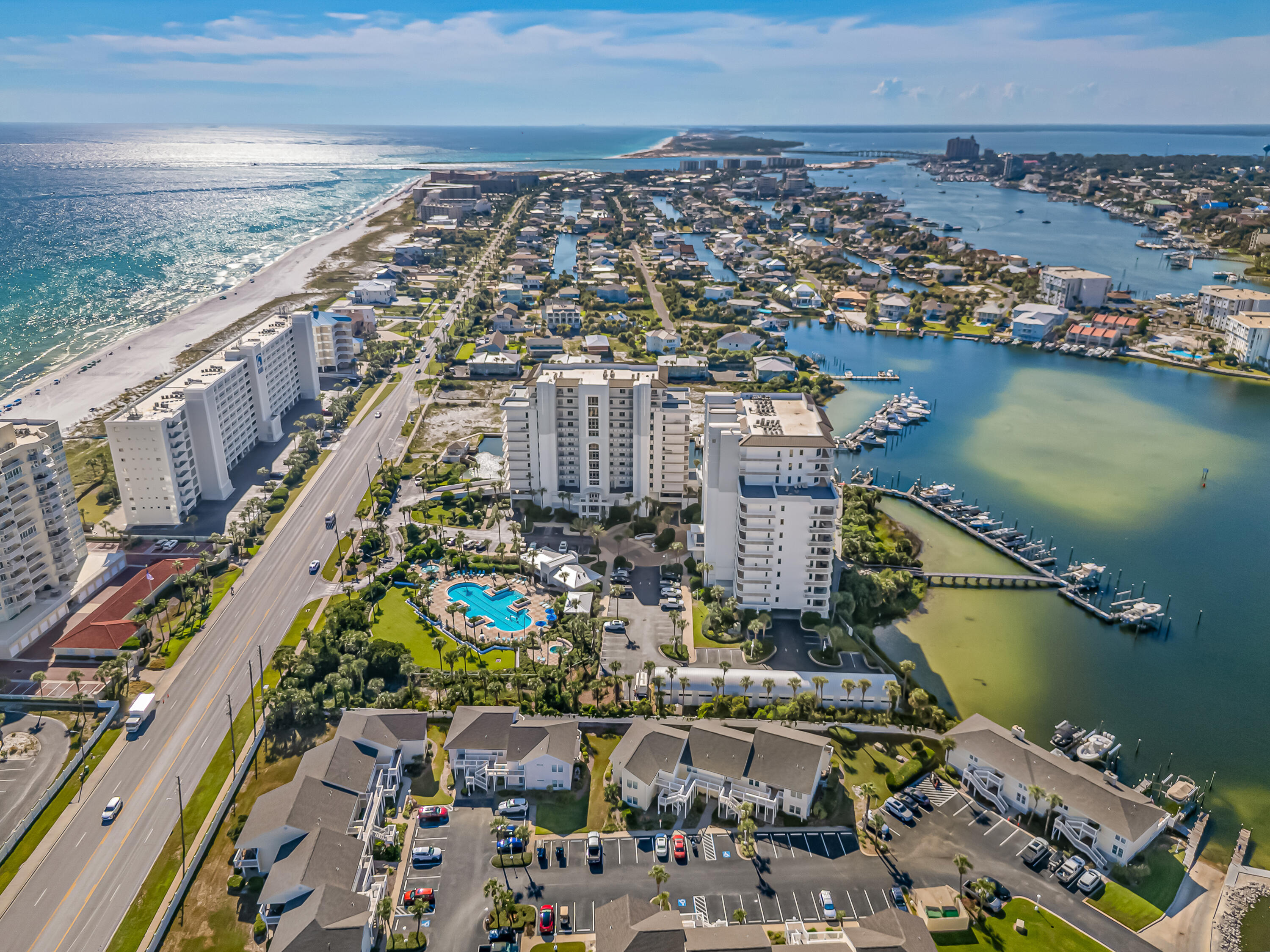 HARBOR LANDING - Residential