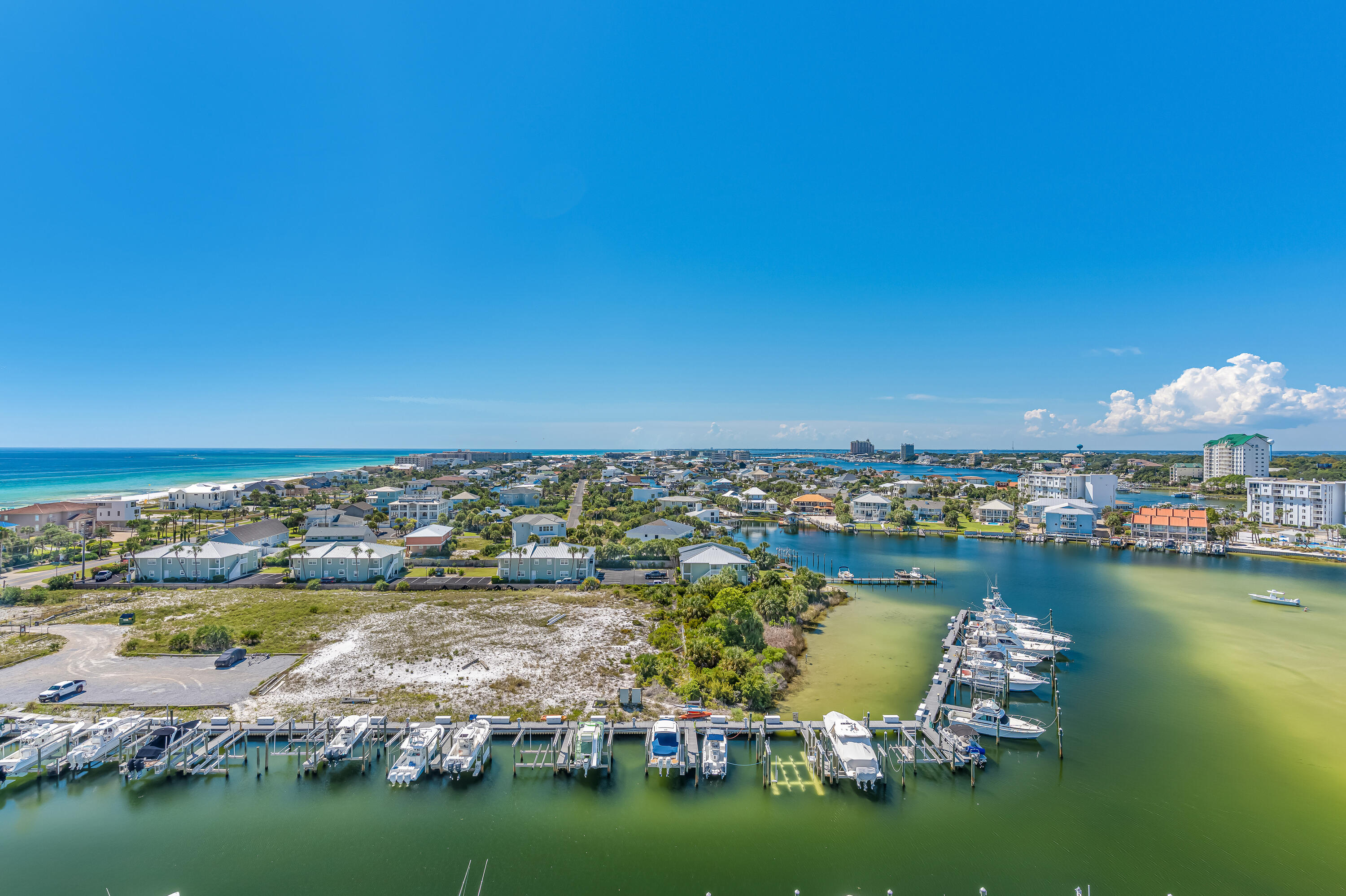 HARBOR LANDING - Residential
