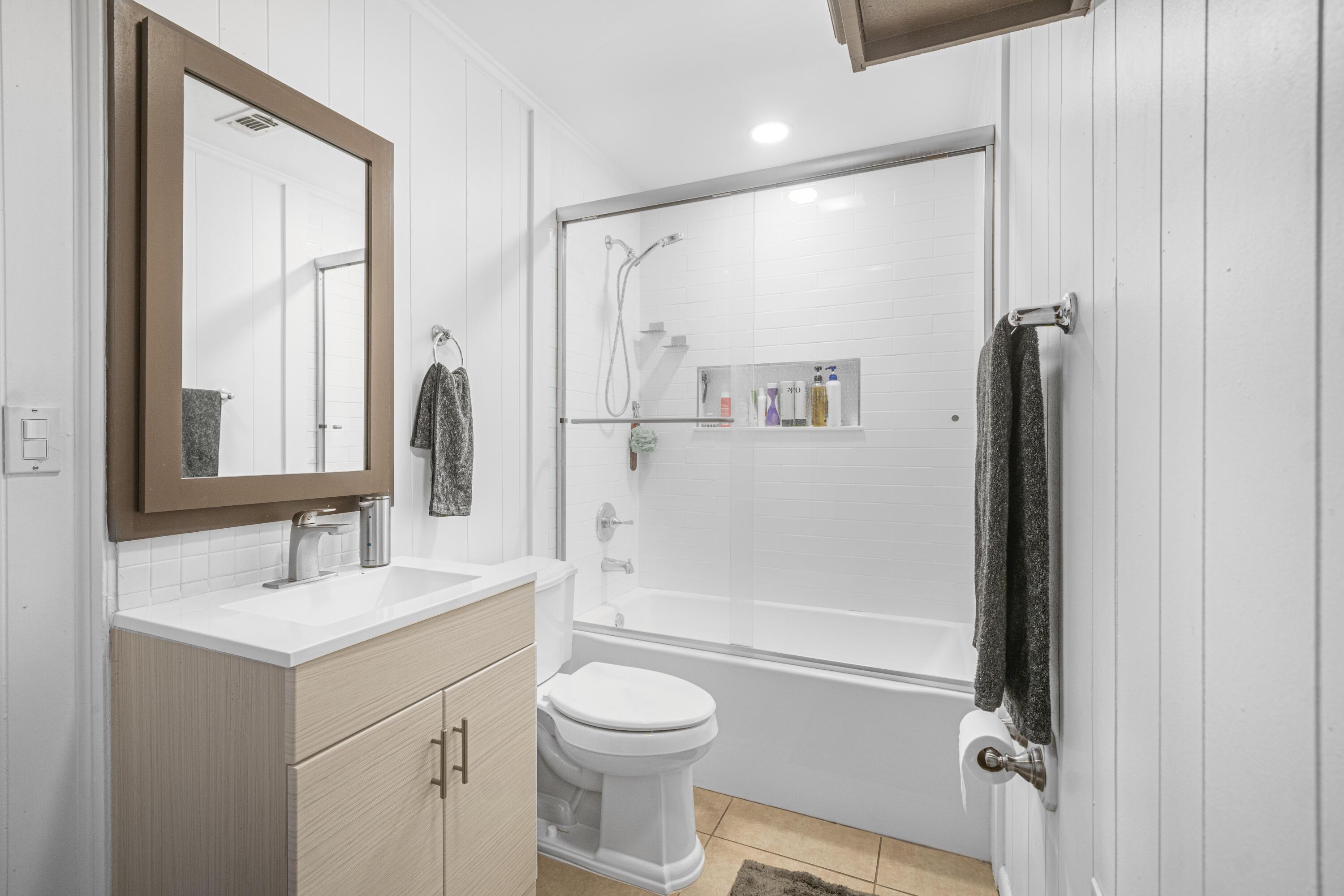 LAIRDS - Residential