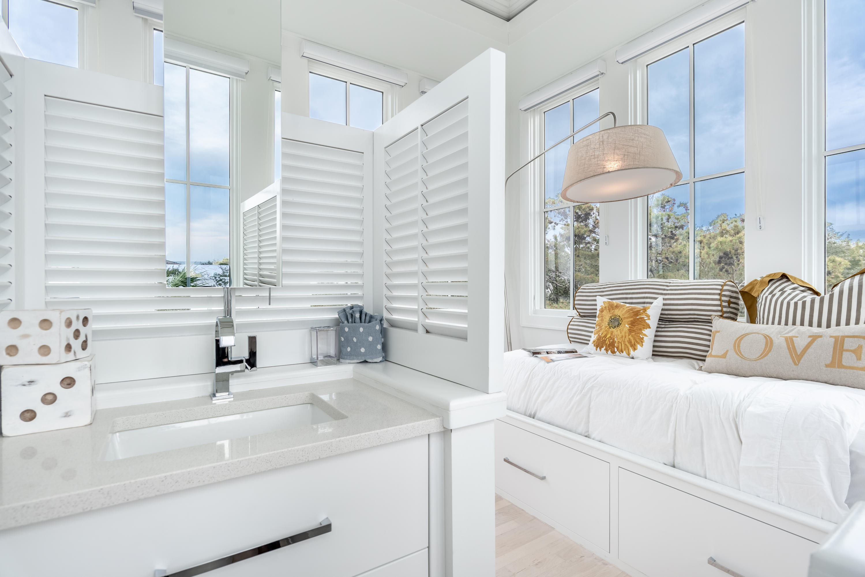 SEASIDE VI - Residential
