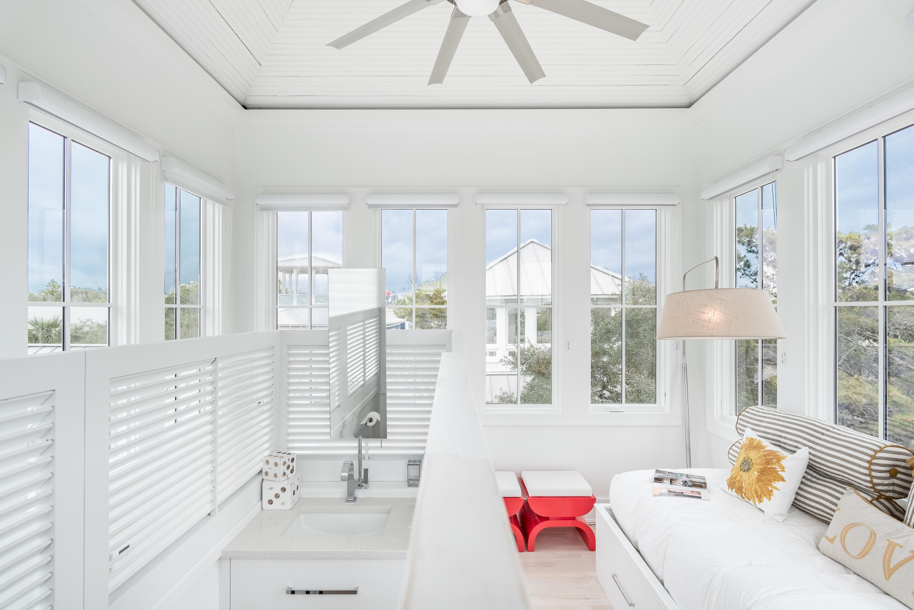 SEASIDE VI - Residential