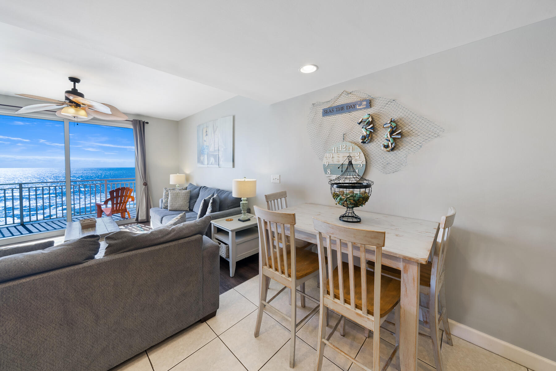 Splash Condo - Residential