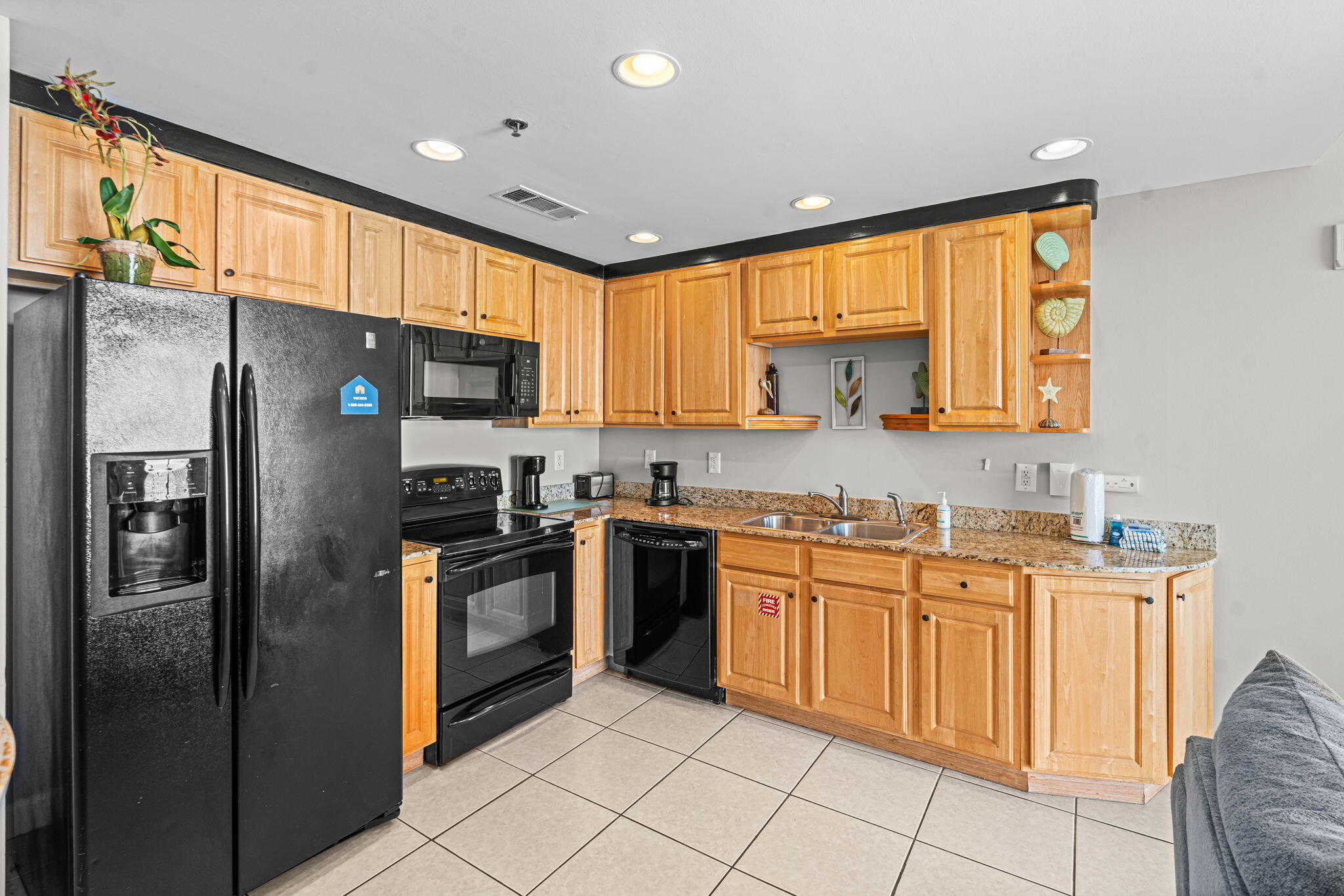 Splash Condo - Residential