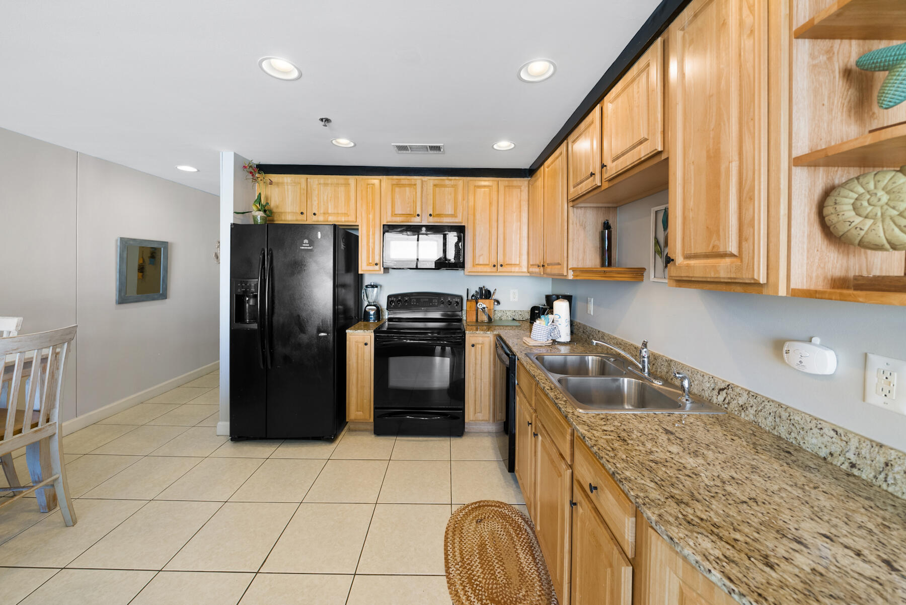 Splash Condo - Residential