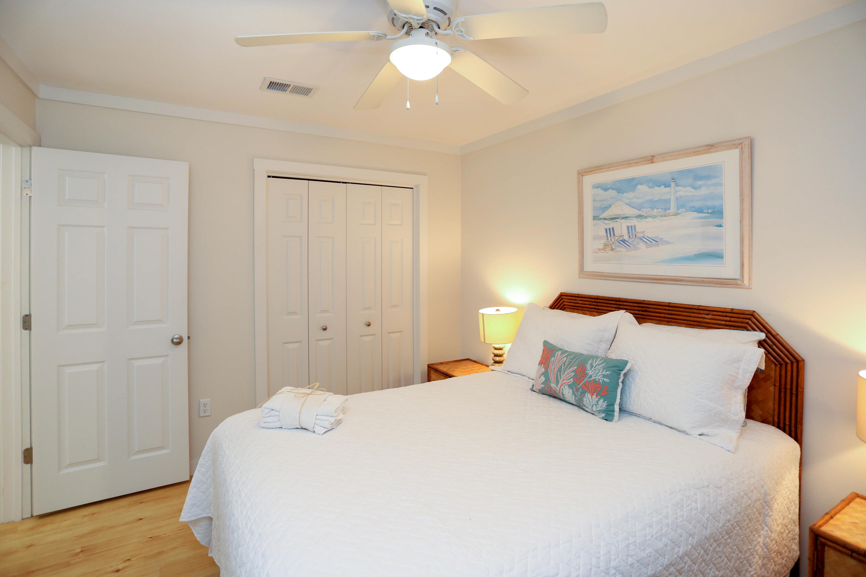 BEACHWOOD VILLAS CONDO - Residential
