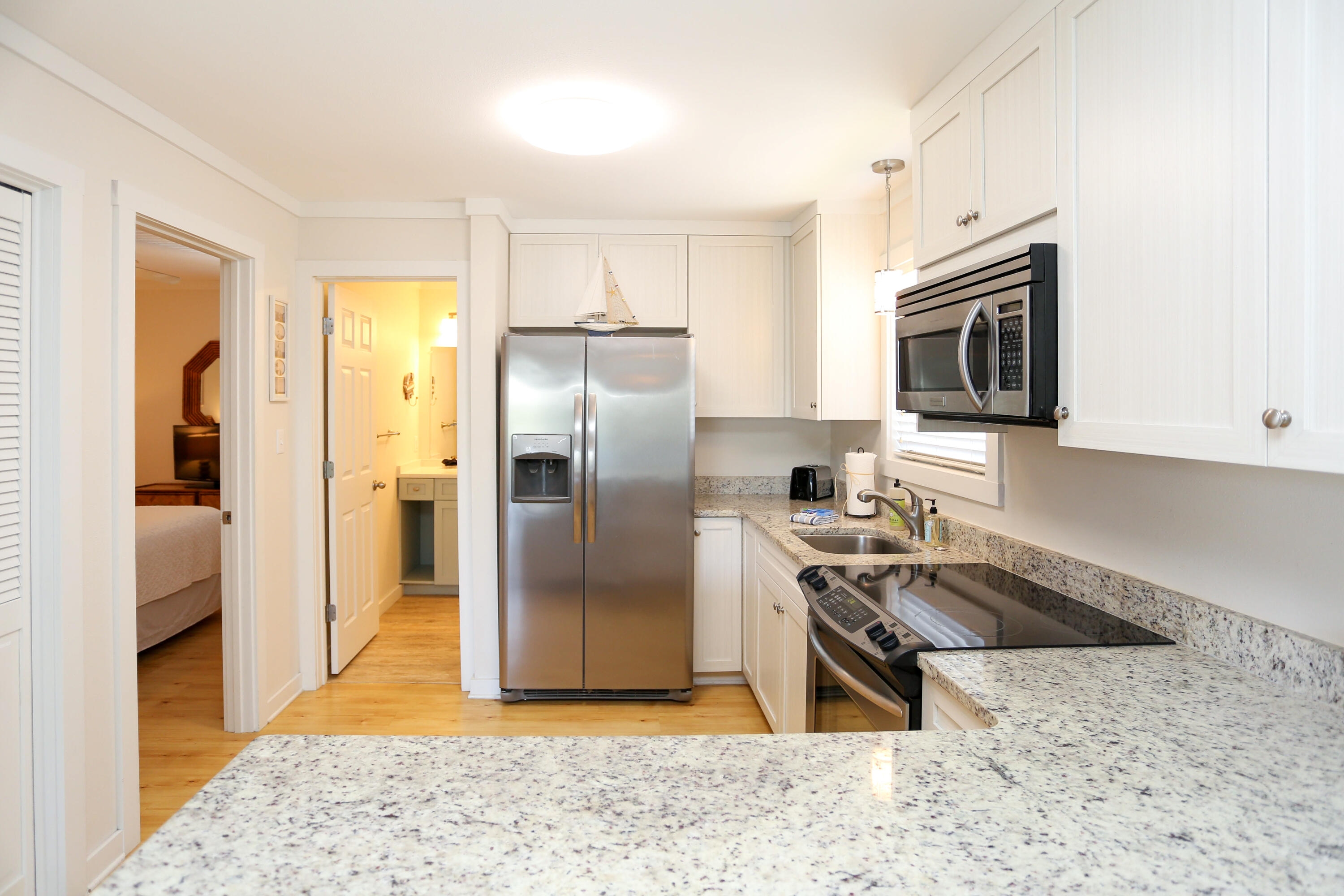 BEACHWOOD VILLAS CONDO - Residential