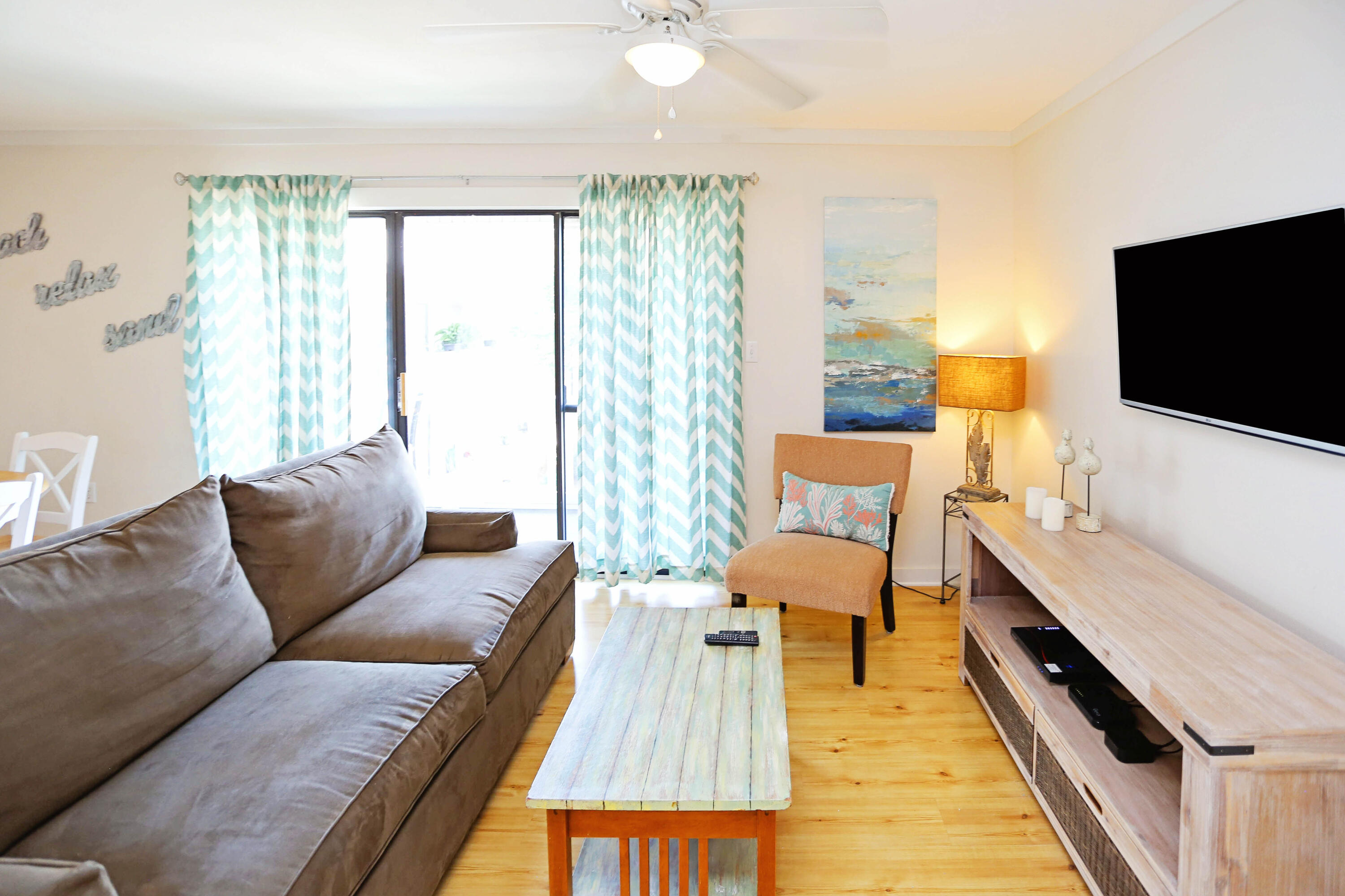 BEACHWOOD VILLAS CONDO - Residential