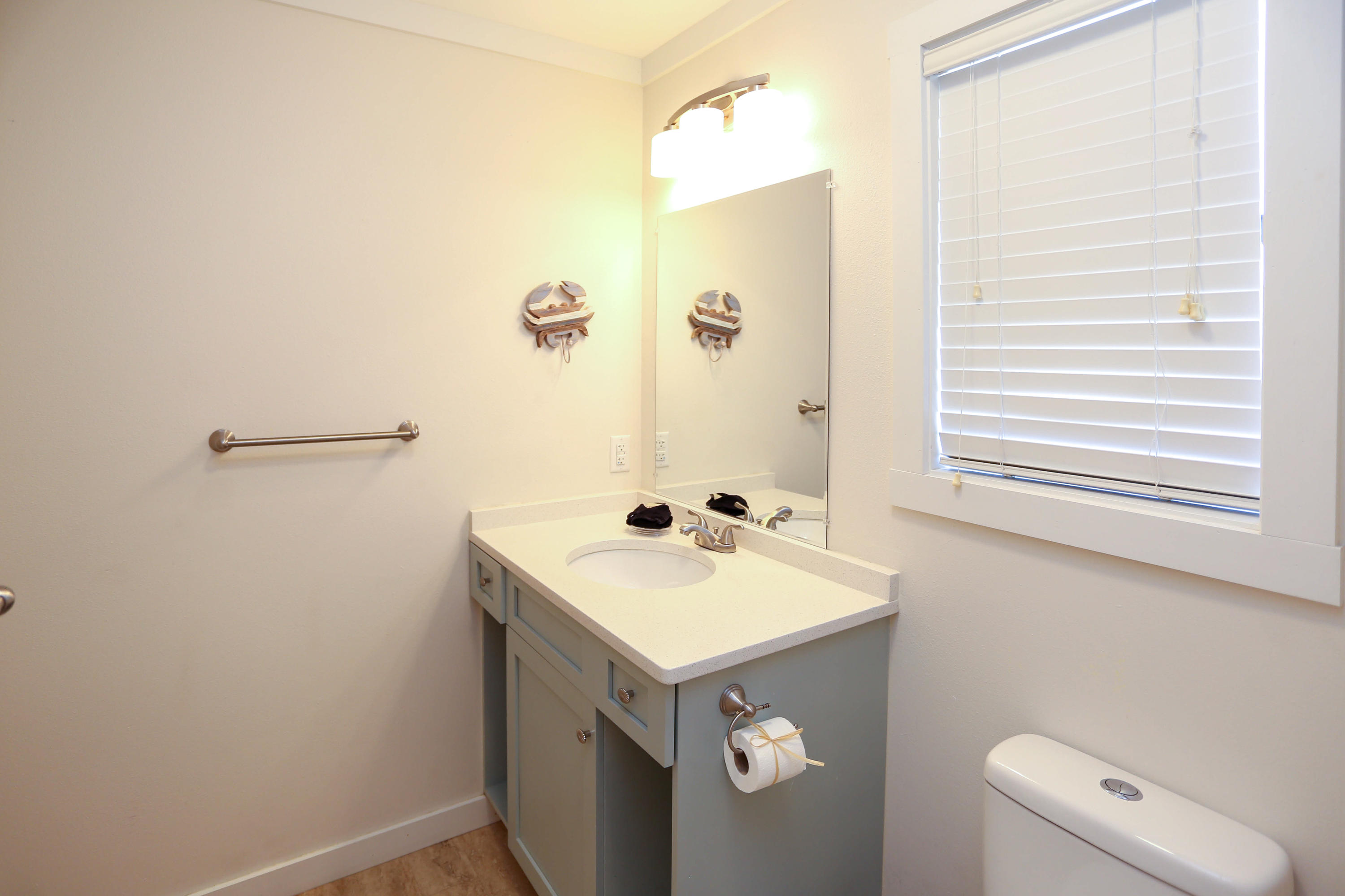 BEACHWOOD VILLAS CONDO - Residential