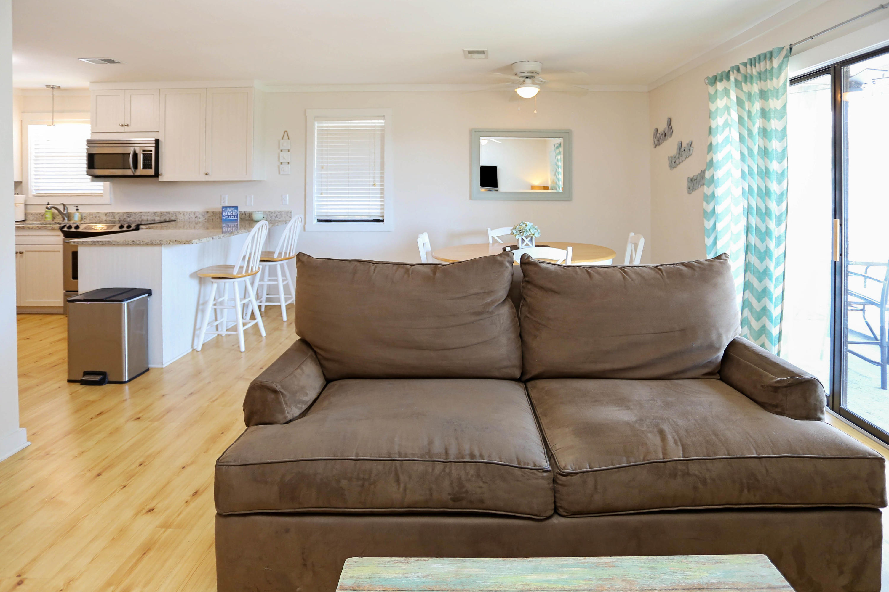 BEACHWOOD VILLAS CONDO - Residential