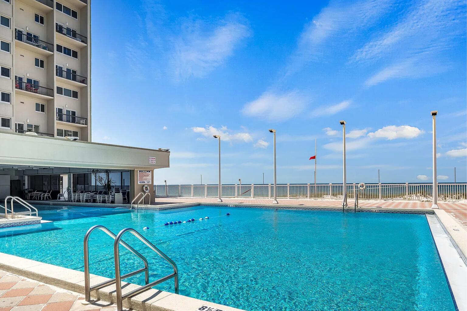 PINNACLE PORT - Residential