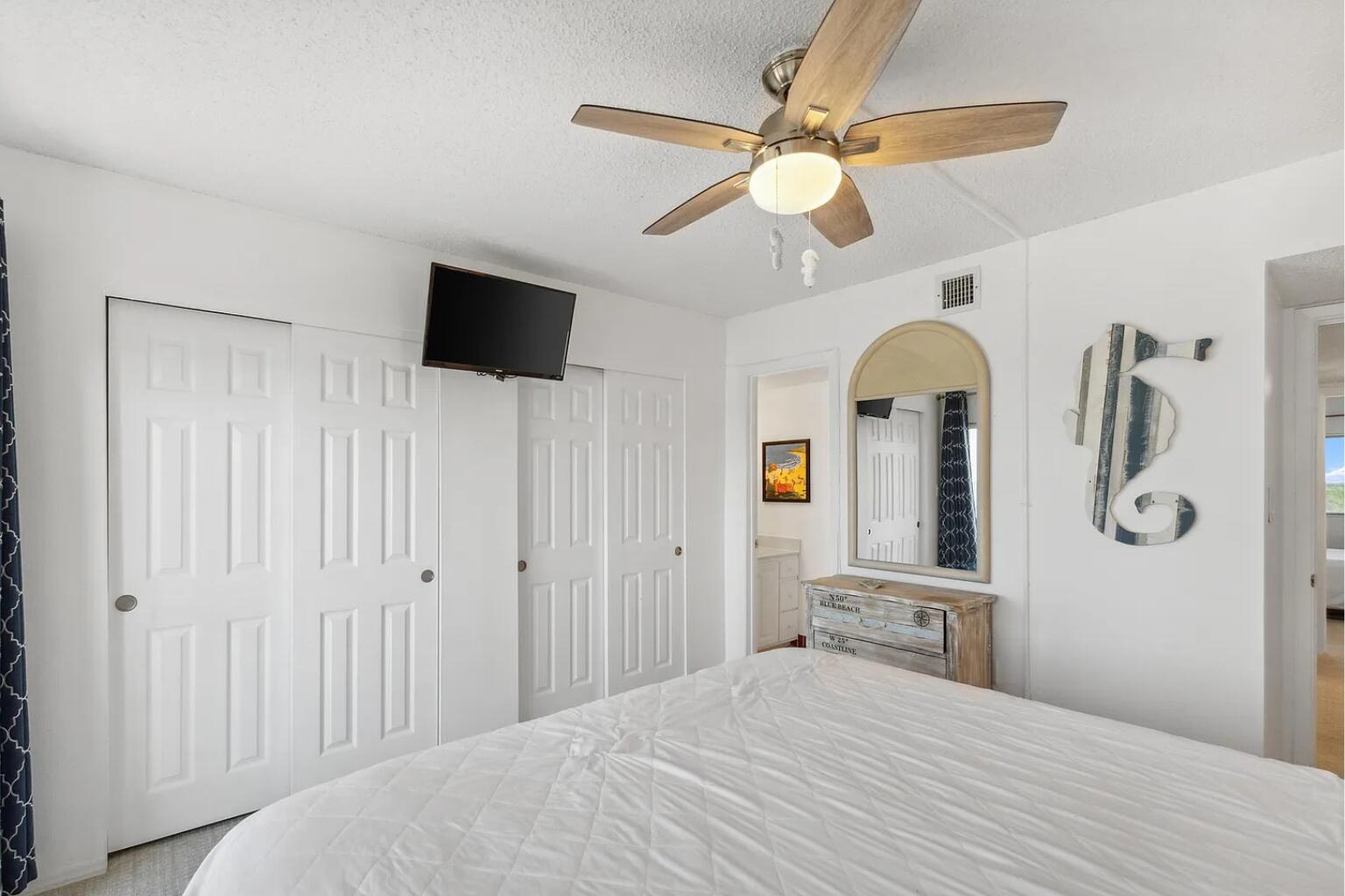 PINNACLE PORT - Residential