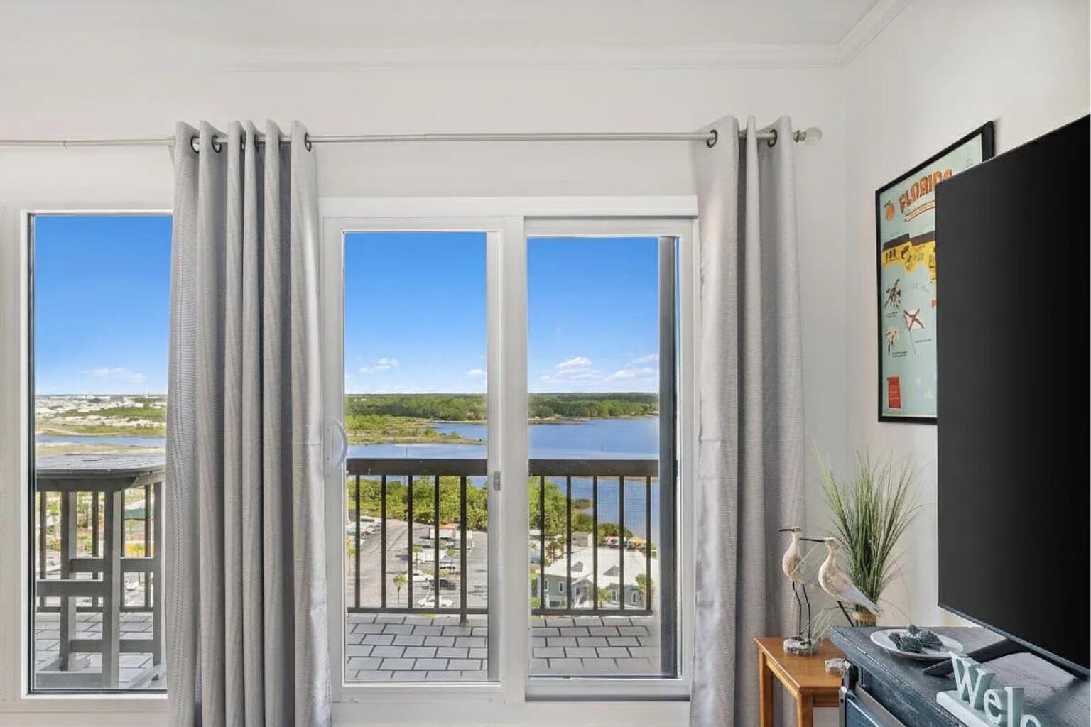 PINNACLE PORT - Residential