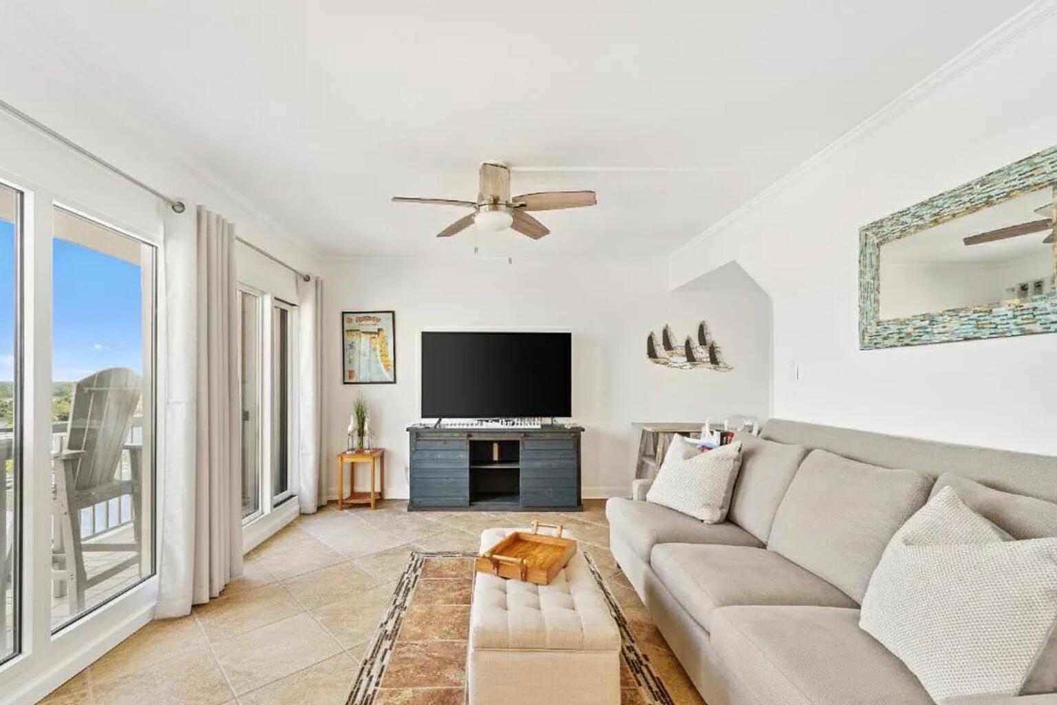 PINNACLE PORT - Residential