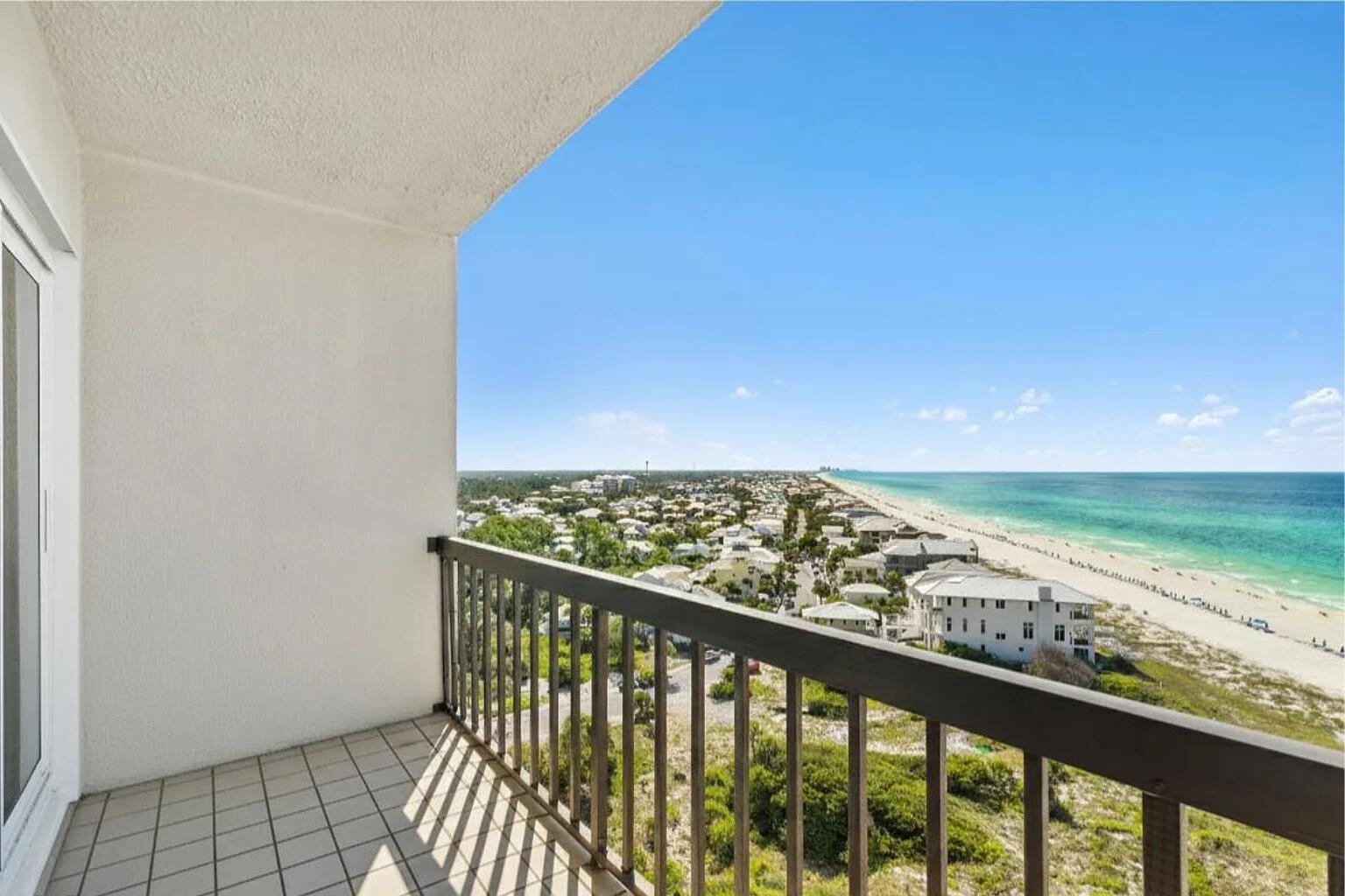 PINNACLE PORT - Residential