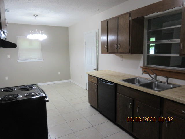 GREEN MEADOWS CONDO  Unit 401 - Residential