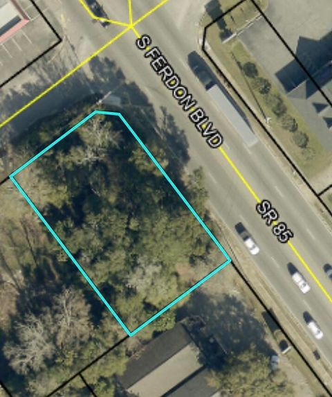 Lot 5 & 6 Walnut East Avenue Crestview FL 32539