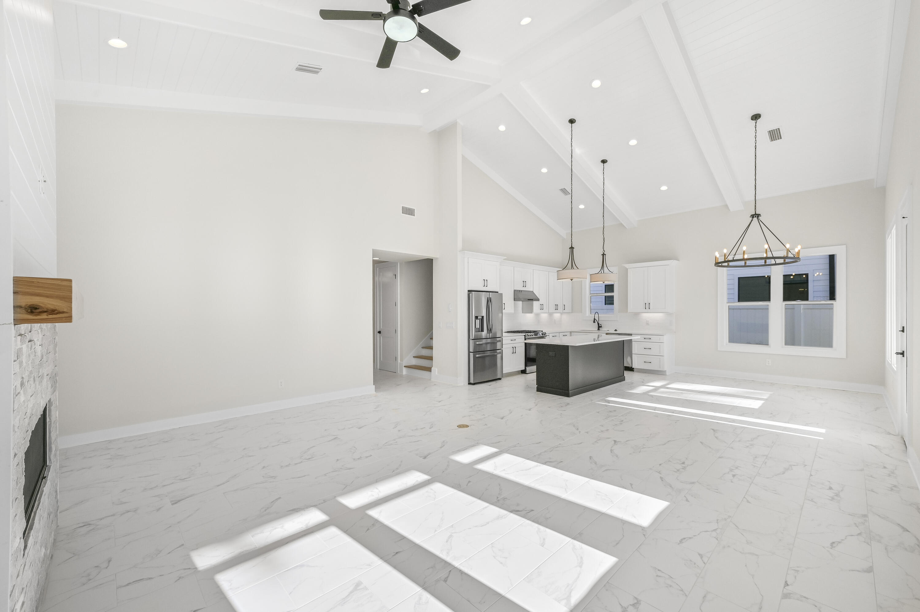 GULF SHORE MANOR - Residential