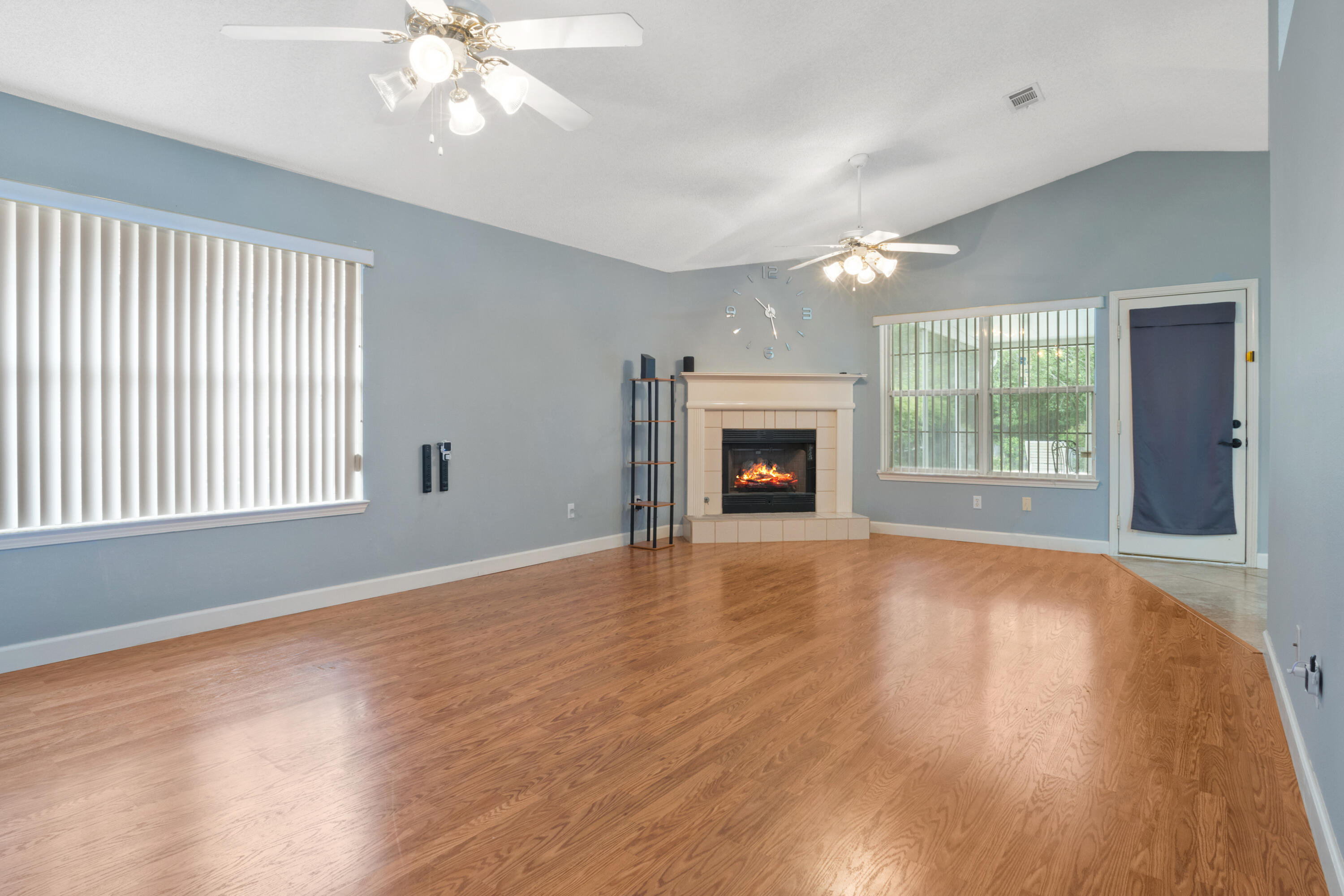 EMERALD VILLAGE S/D - Residential