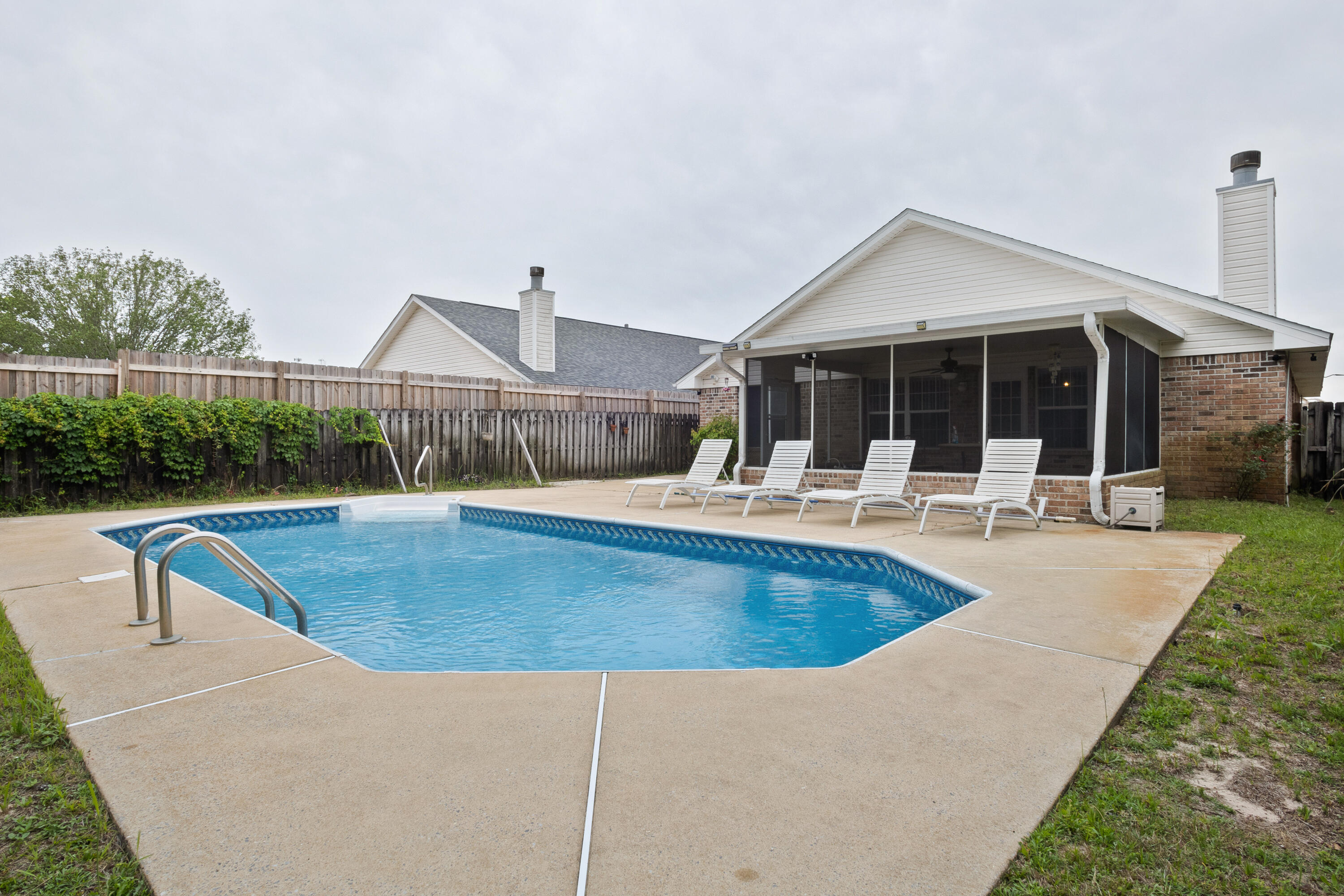 EMERALD VILLAGE S/D - Residential