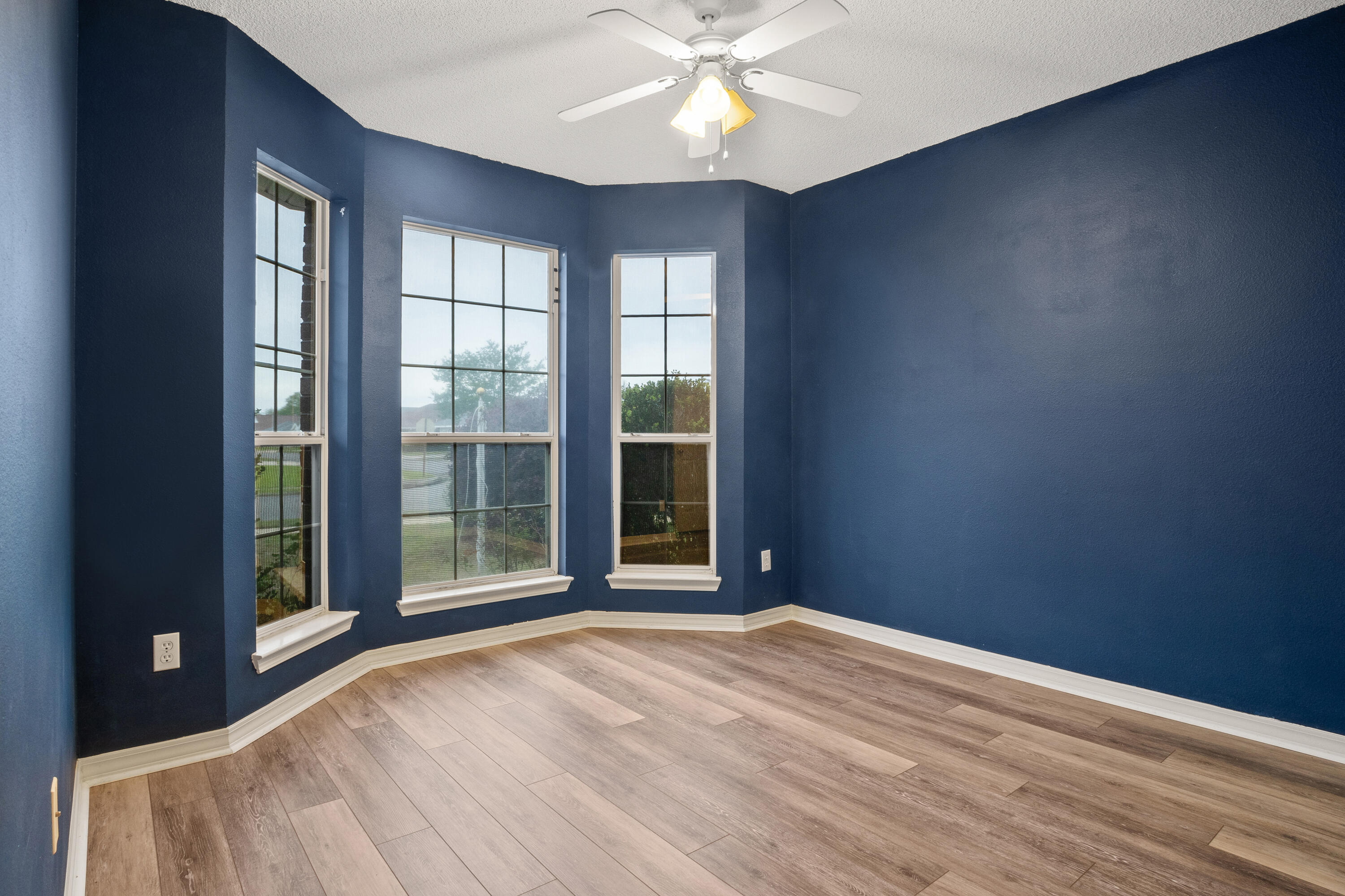 EMERALD VILLAGE S/D - Residential