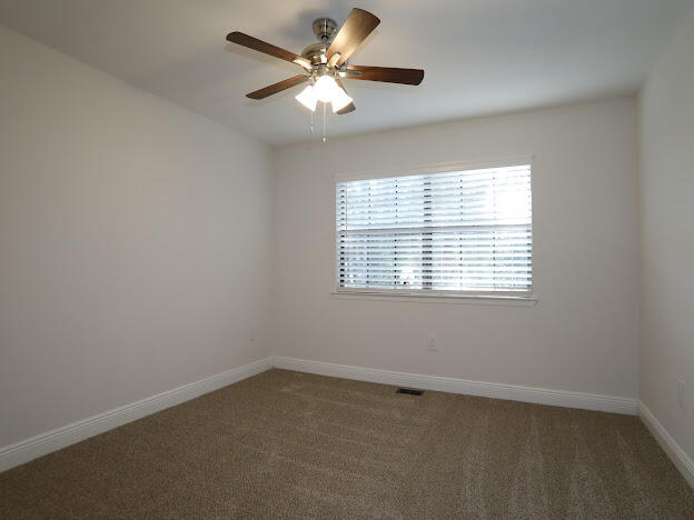 PINE SHADOWS T/H - Residential