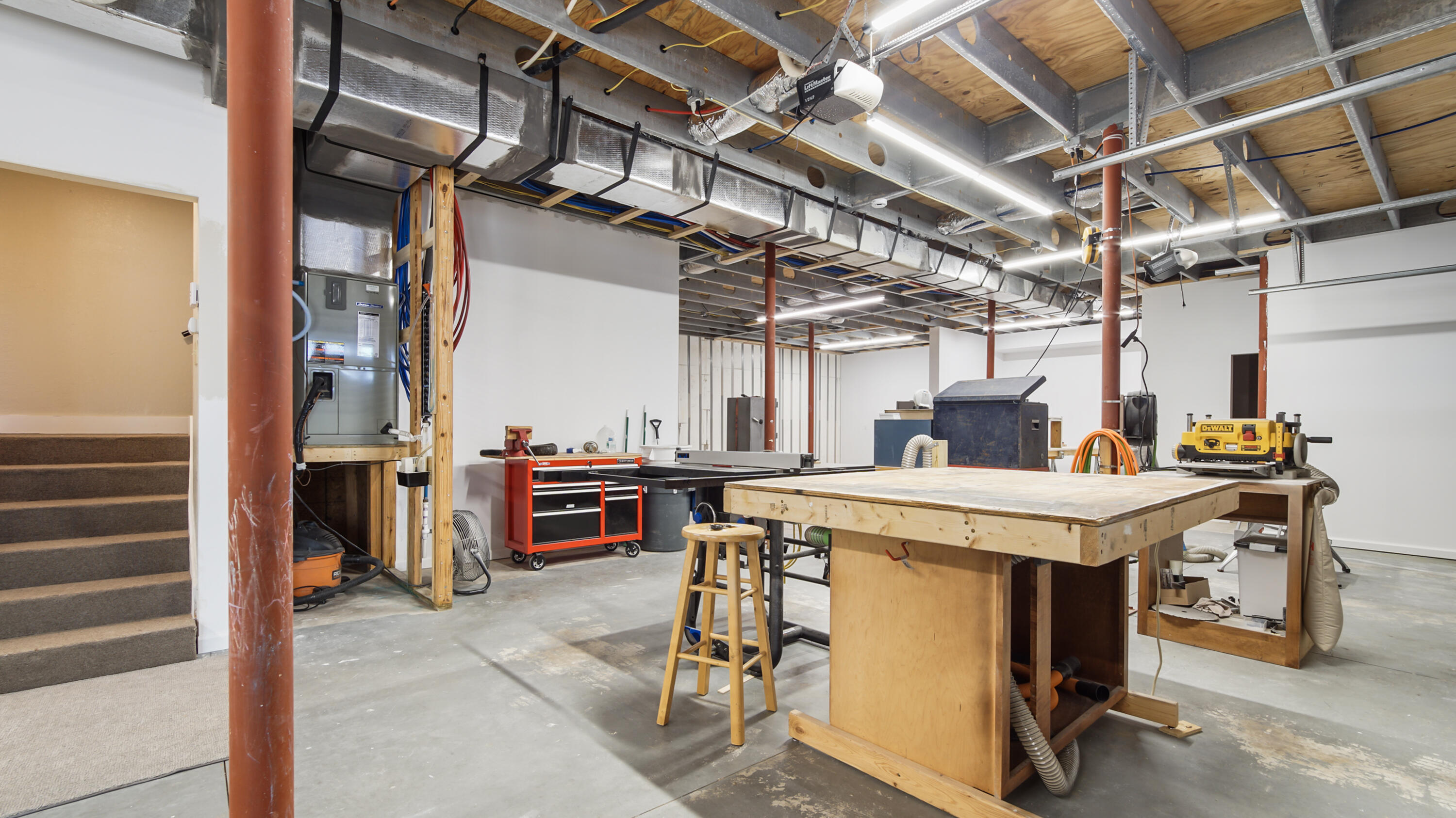 SPRING LAKE ESTATES - Residential