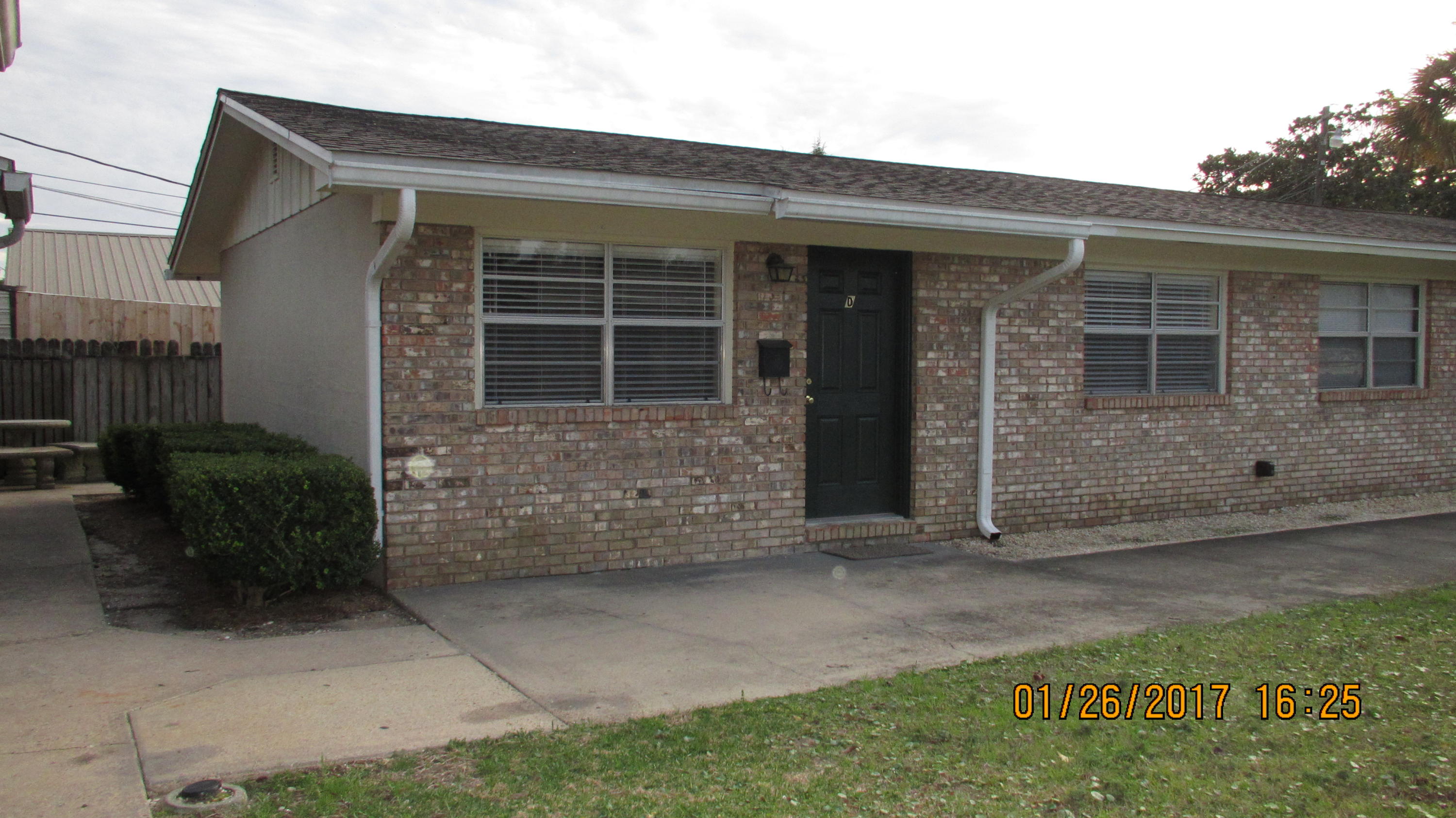 Racetrack Rd 1st Sub - Residential Lease