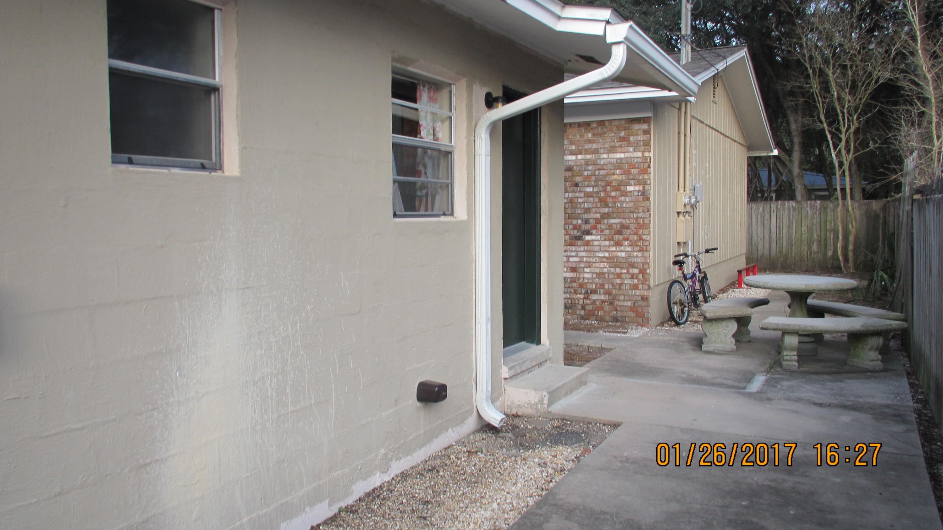 Racetrack Rd 1st Sub - Residential Lease