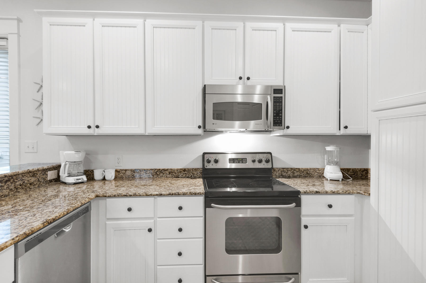 BUNGALOS AT SANDESTIN - Residential