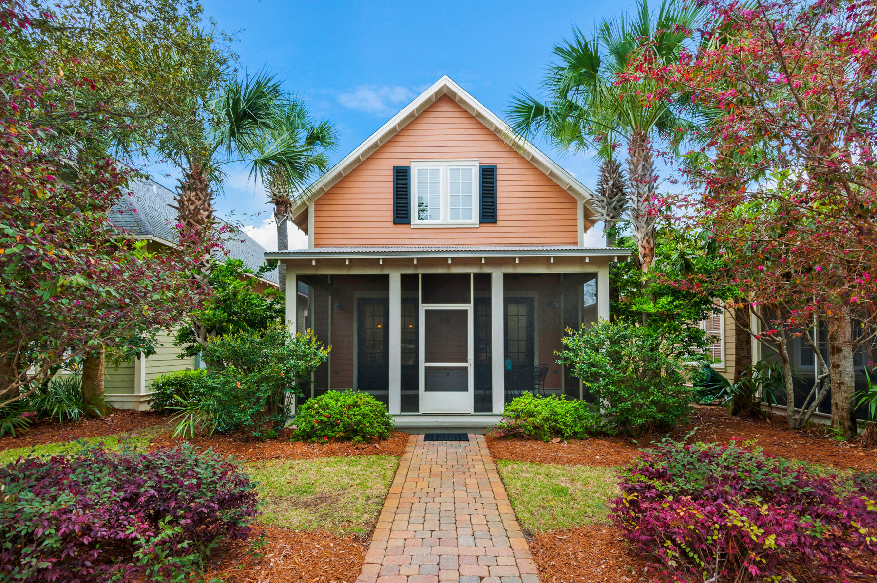 BUNGALOS AT SANDESTIN - Residential