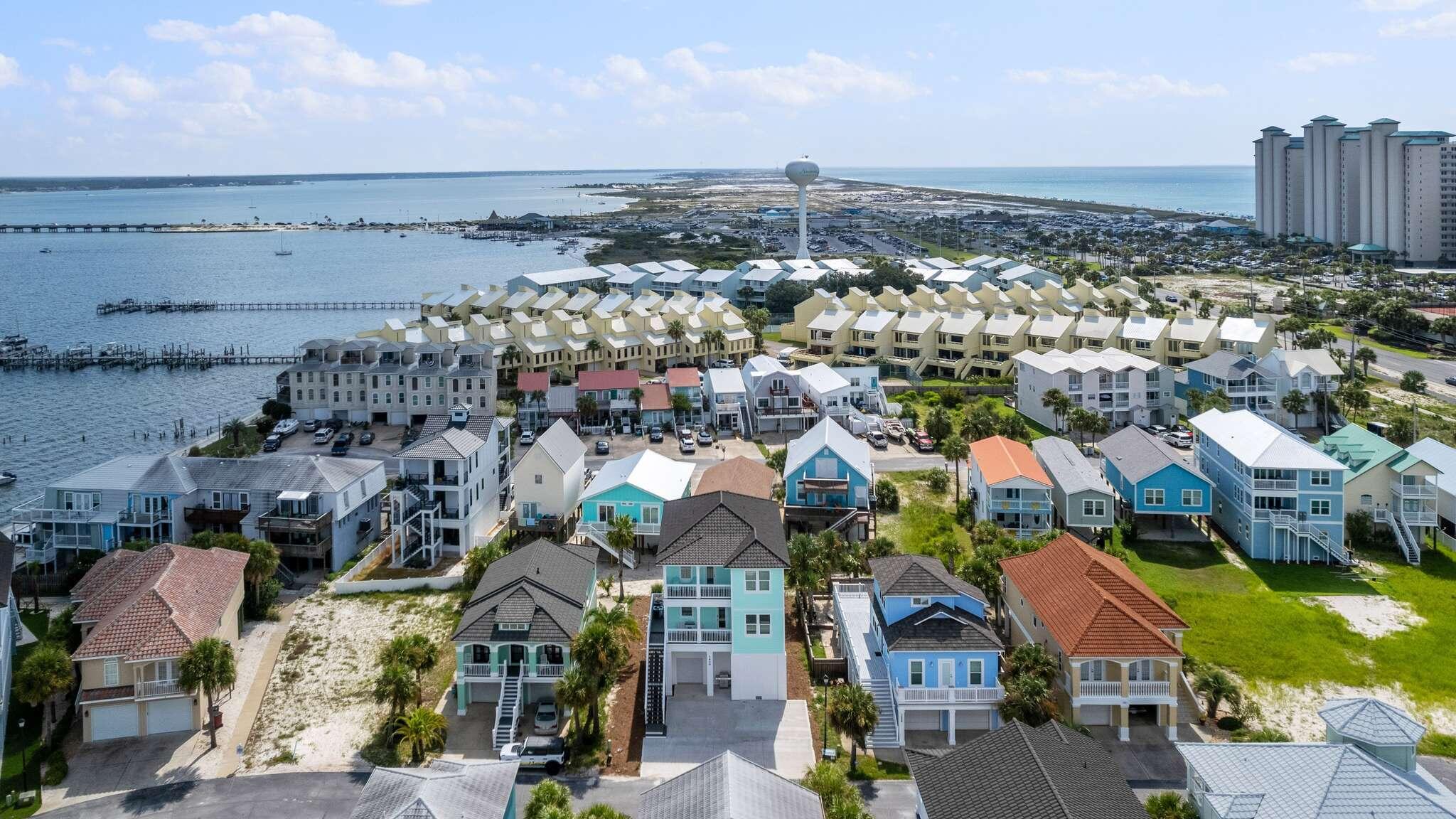 VILLAGE AT NAVARRE - Residential