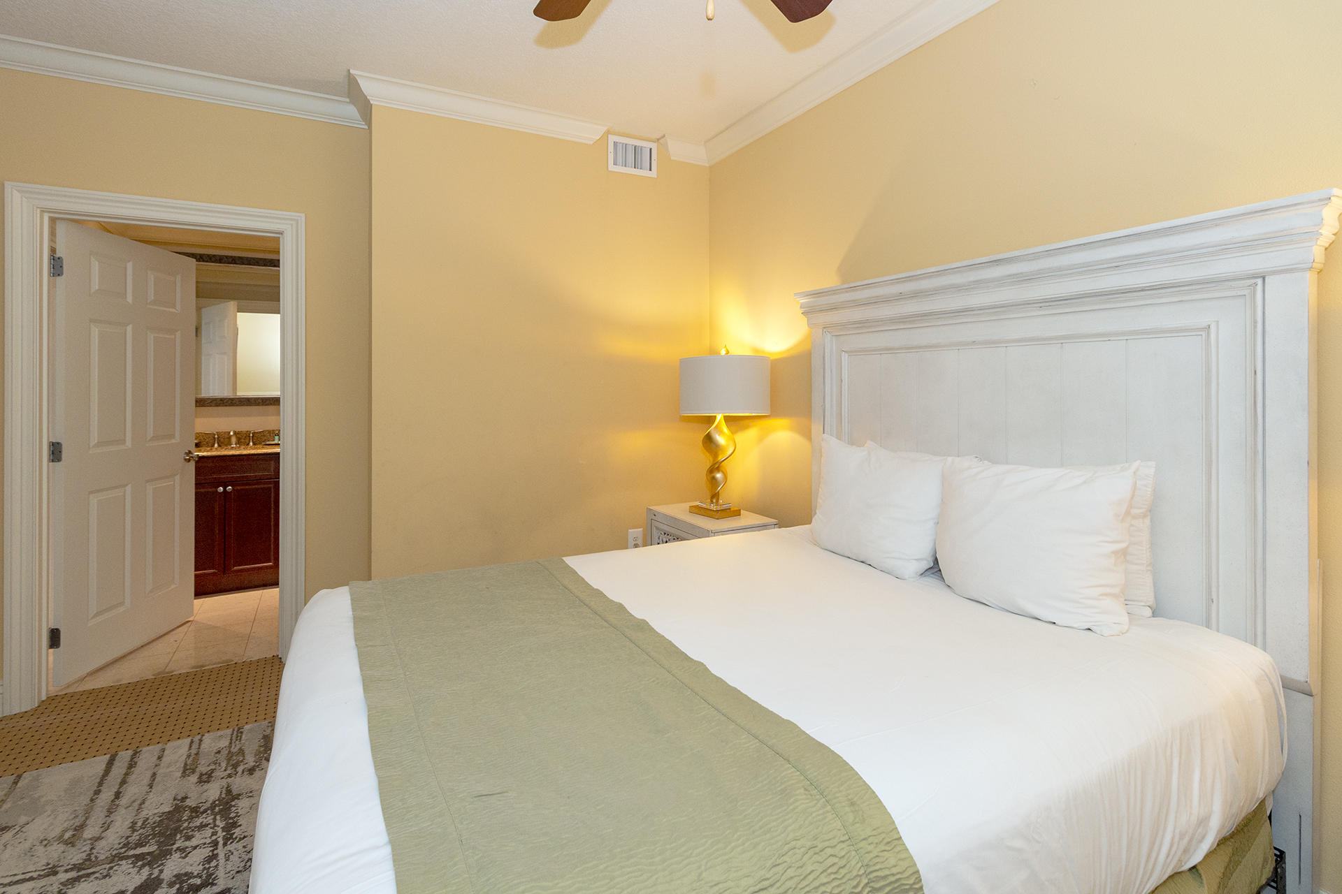 EMERALD GRANDE - Residential