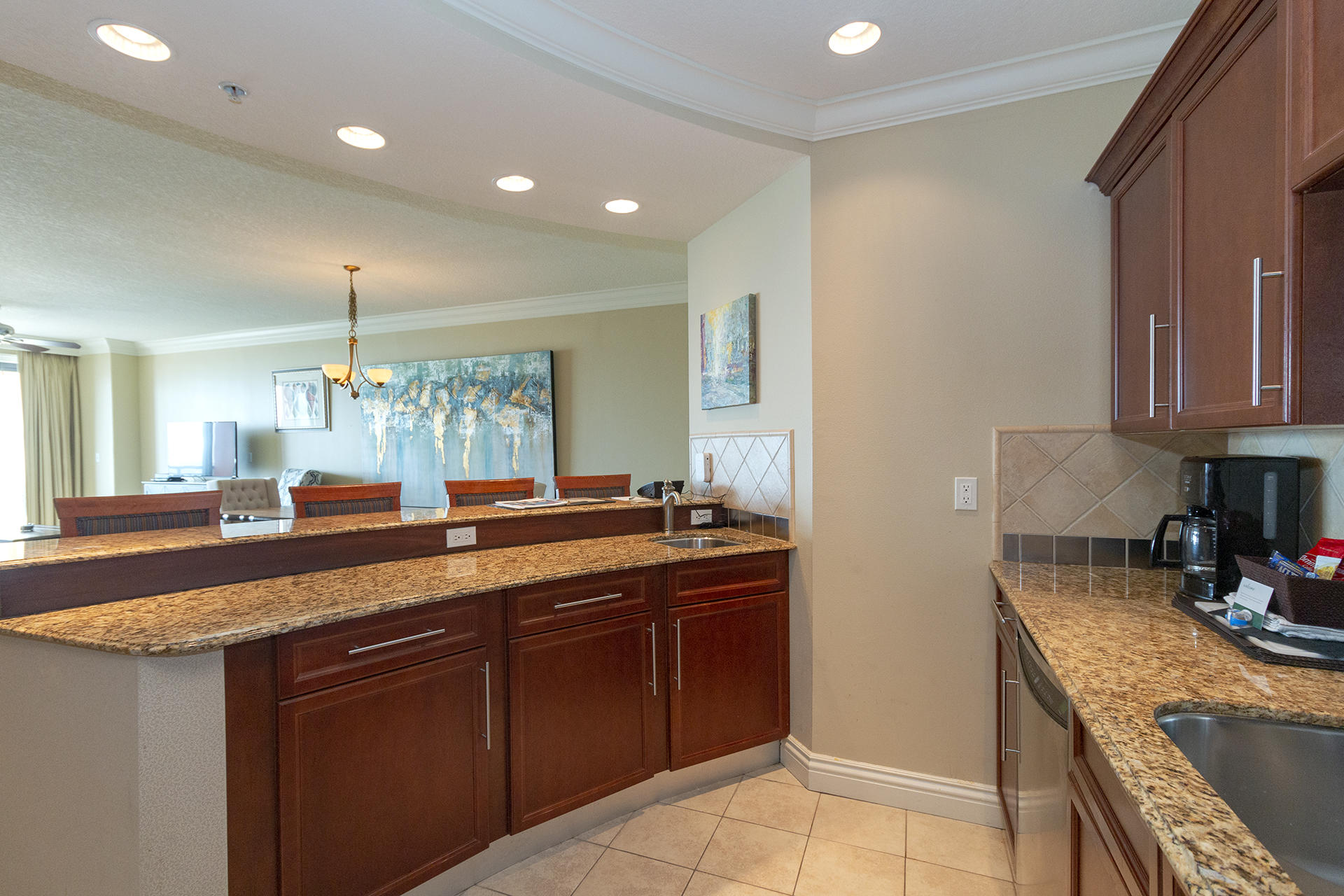 EMERALD GRANDE - Residential