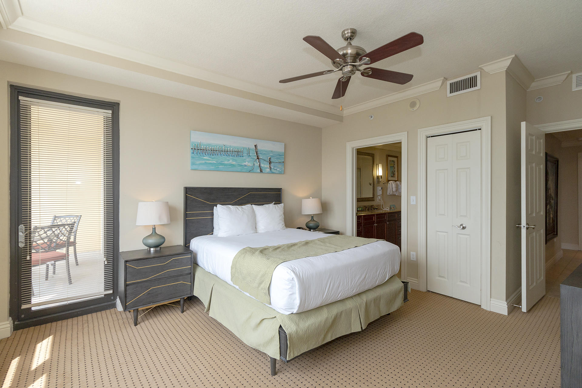 EMERALD GRANDE - Residential