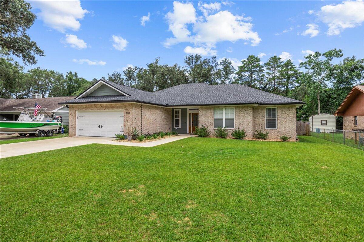 BLUEWATER COMMON - Residential