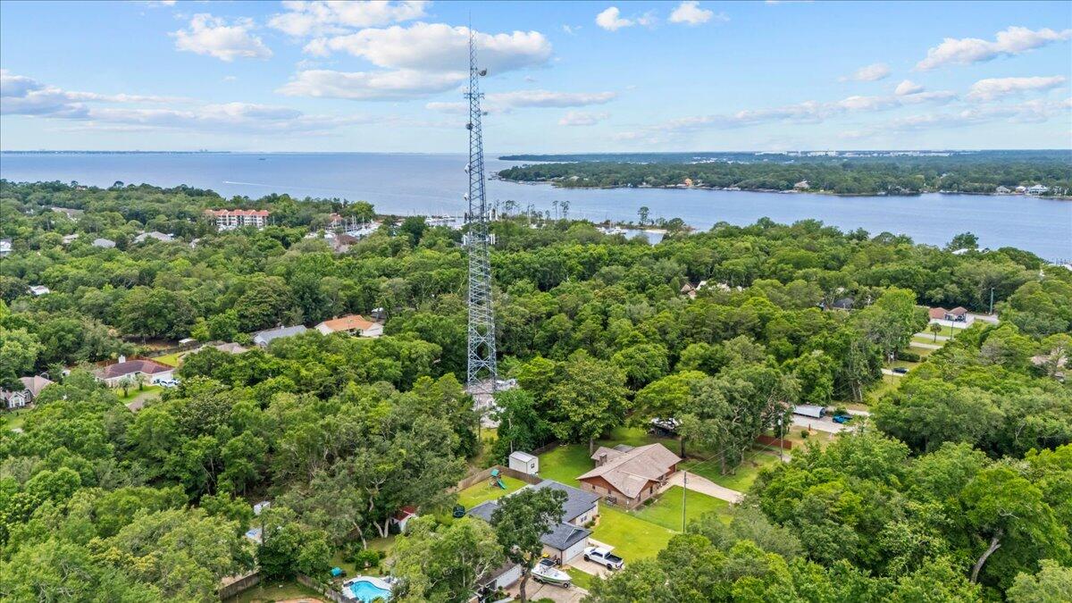 BLUEWATER COMMON - Residential