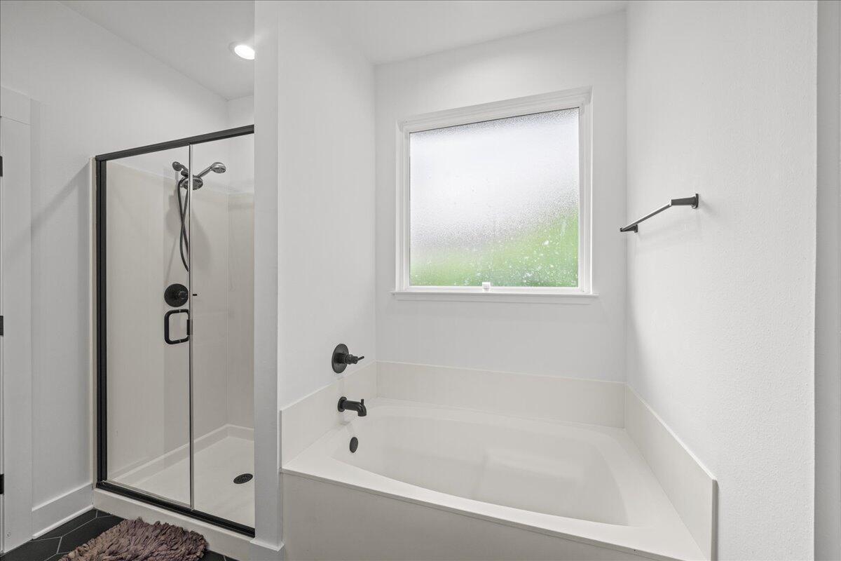 BLUEWATER COMMON - Residential
