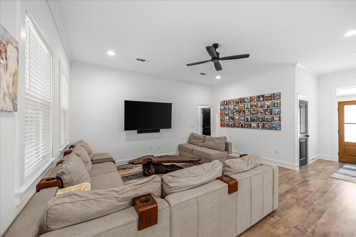 BLUEWATER COMMON - Residential