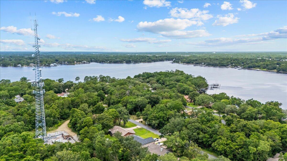 BLUEWATER COMMON - Residential