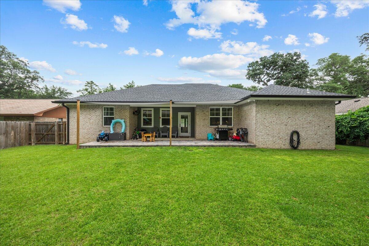 BLUEWATER COMMON - Residential
