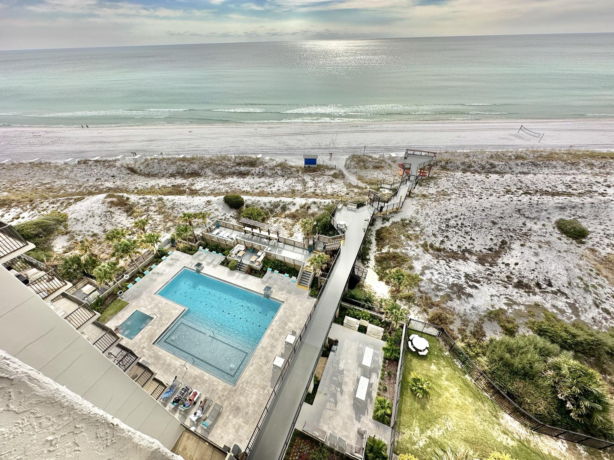 BEACHSIDE 1 CONDO - Residential