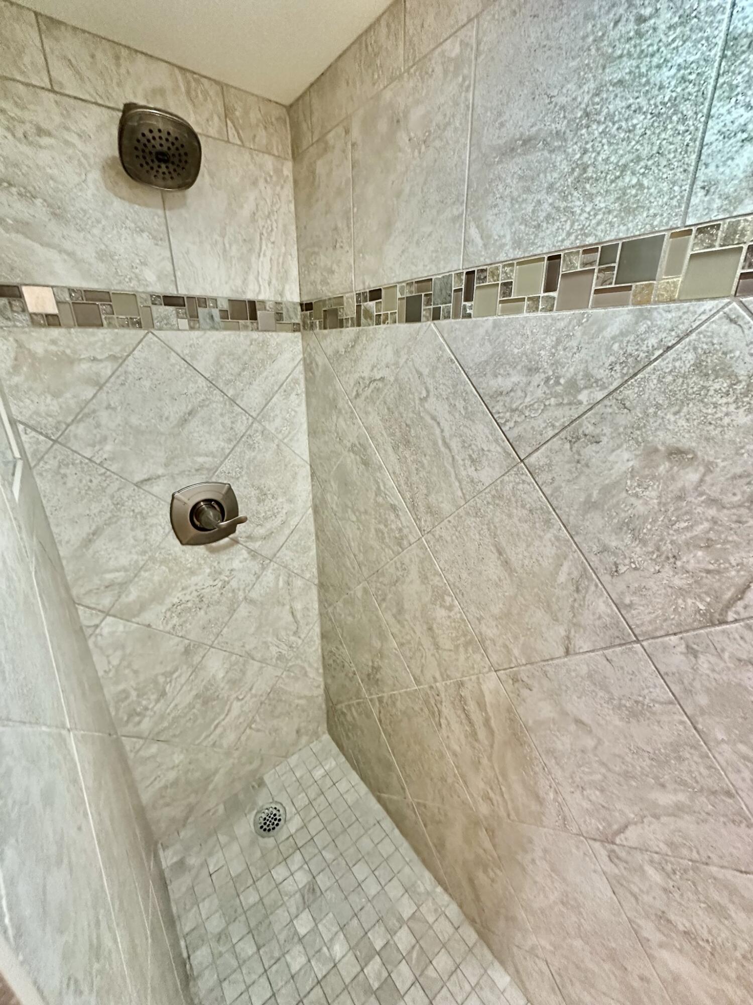 BEACHSIDE 1 CONDO - Residential