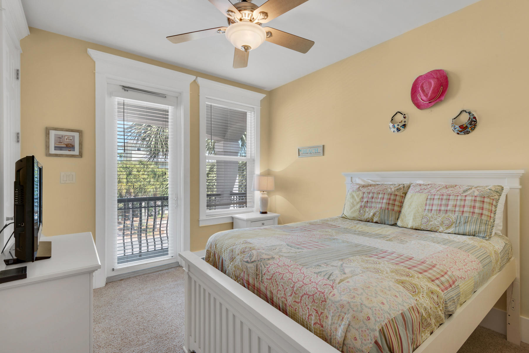 MIRAMAR BEACH VILLAS - Residential