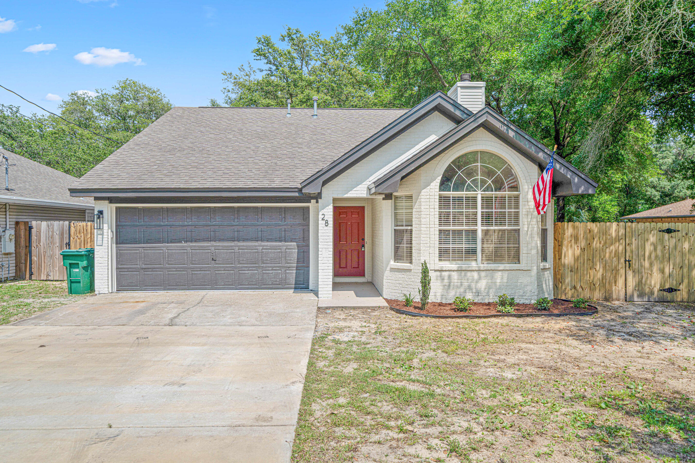 Ashland Manor - Residential