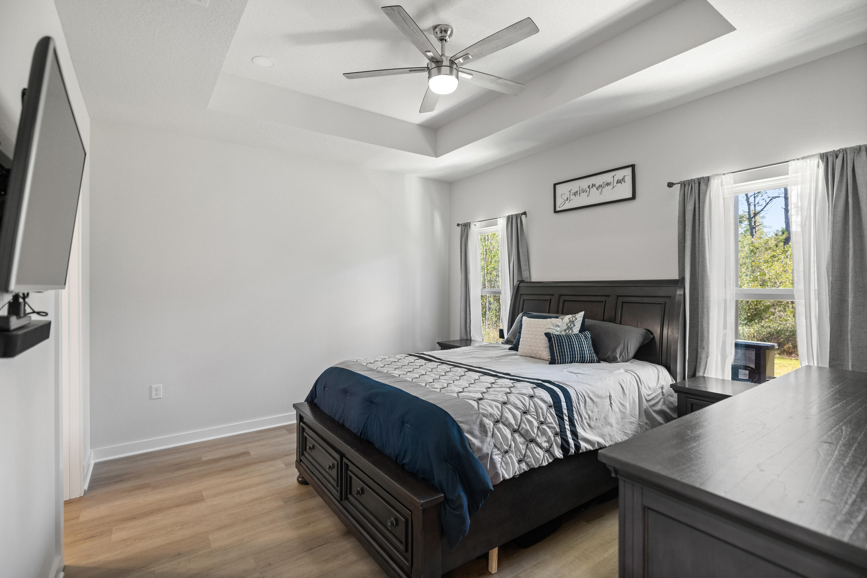 AVALON BEACH - Residential