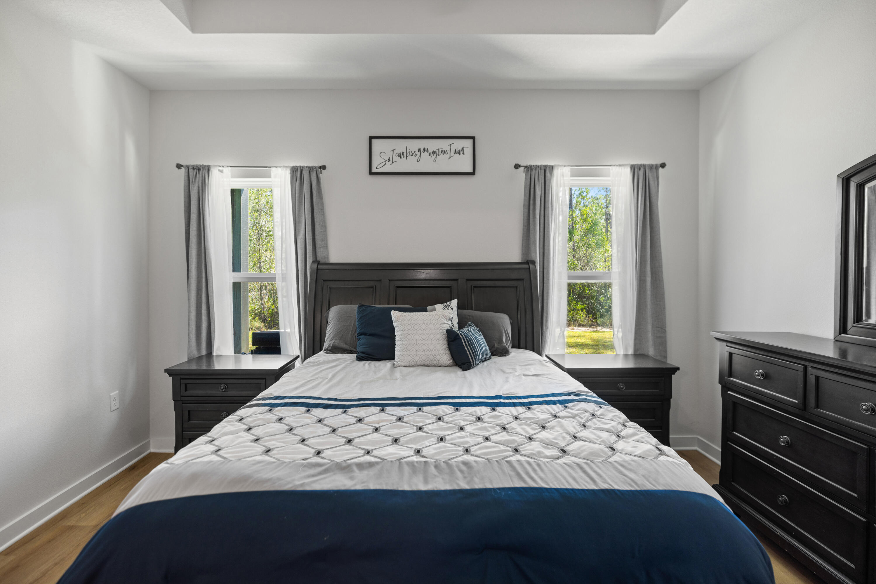 AVALON BEACH - Residential