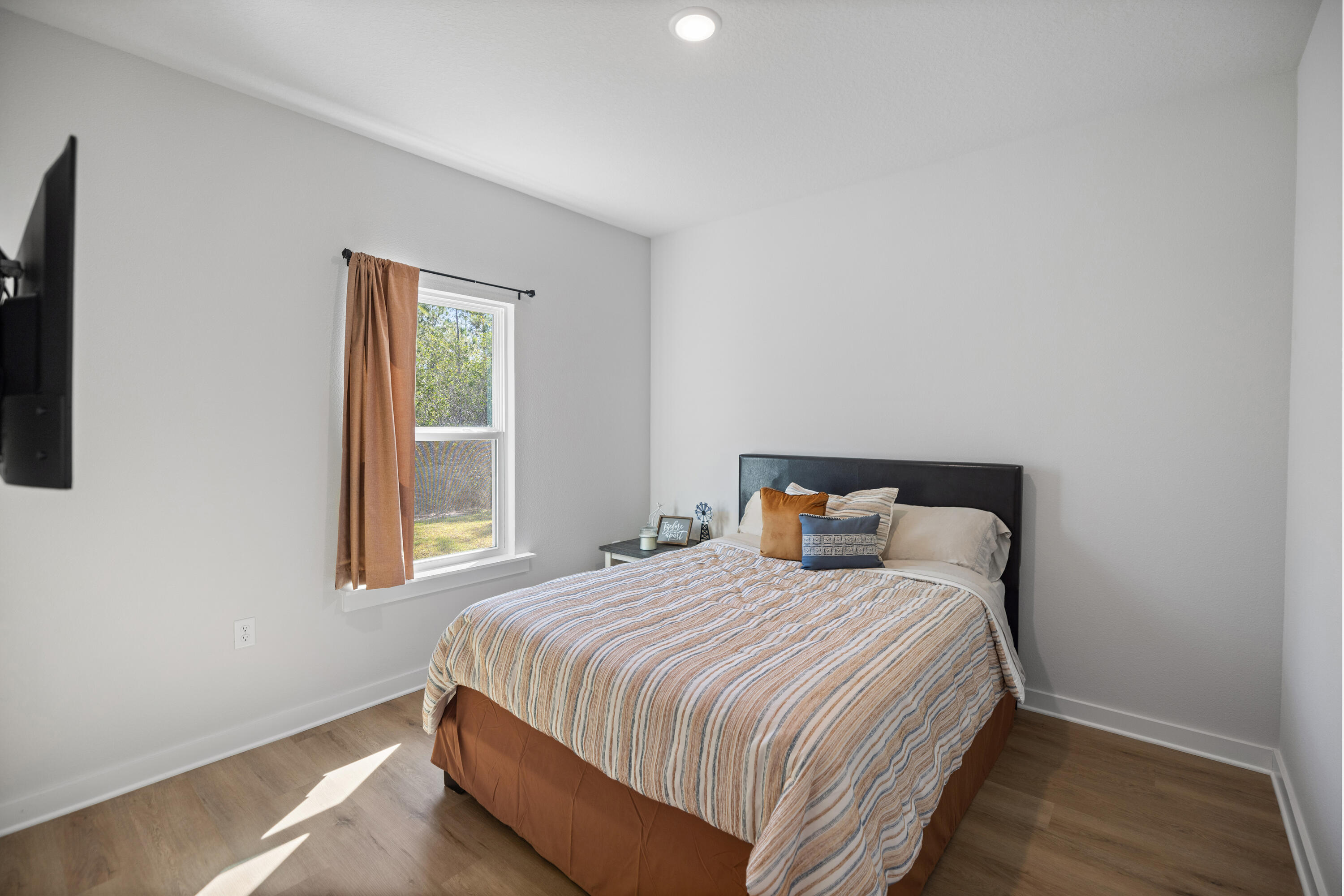 AVALON BEACH - Residential